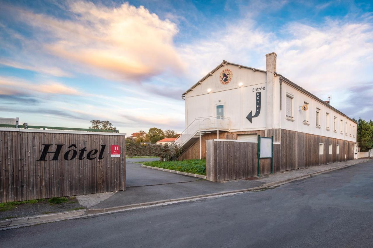 Hotel De La Gare ซูร์แชร์ ภายนอก รูปภาพ
